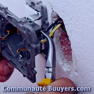 Logo Electricit&eacute; Saint-Christaud