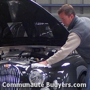 Logo Motor Car Maintenance