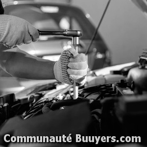 Logo Renault Trucks Bayi Trucks Laval  Concessionnaire