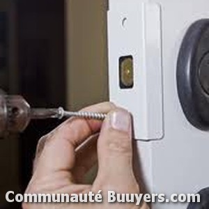 Logo Serrurerie, m&eacute;tallerie Saint-P&egrave;re