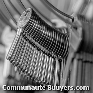 Logo Vak Raymond Ets Install. Qualifi&eacute;